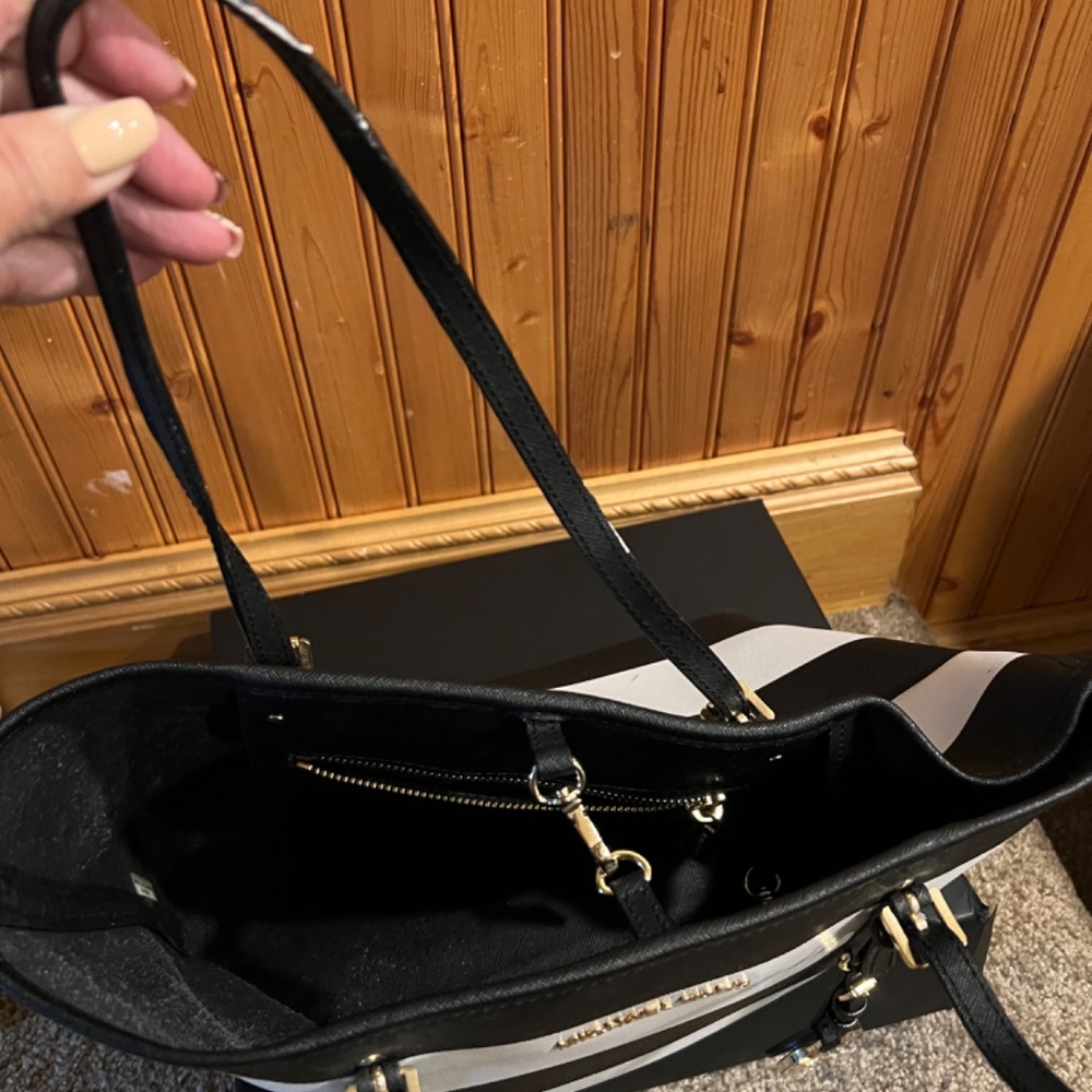 Michael Kors Tote - Picture 2 of 3